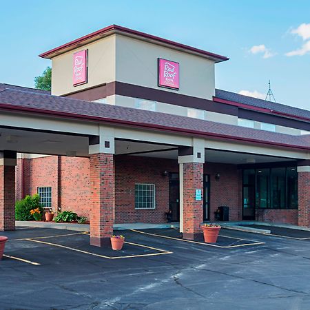Red Roof Inn & Suites Lake Orion / Auburn Hills Exterior photo
